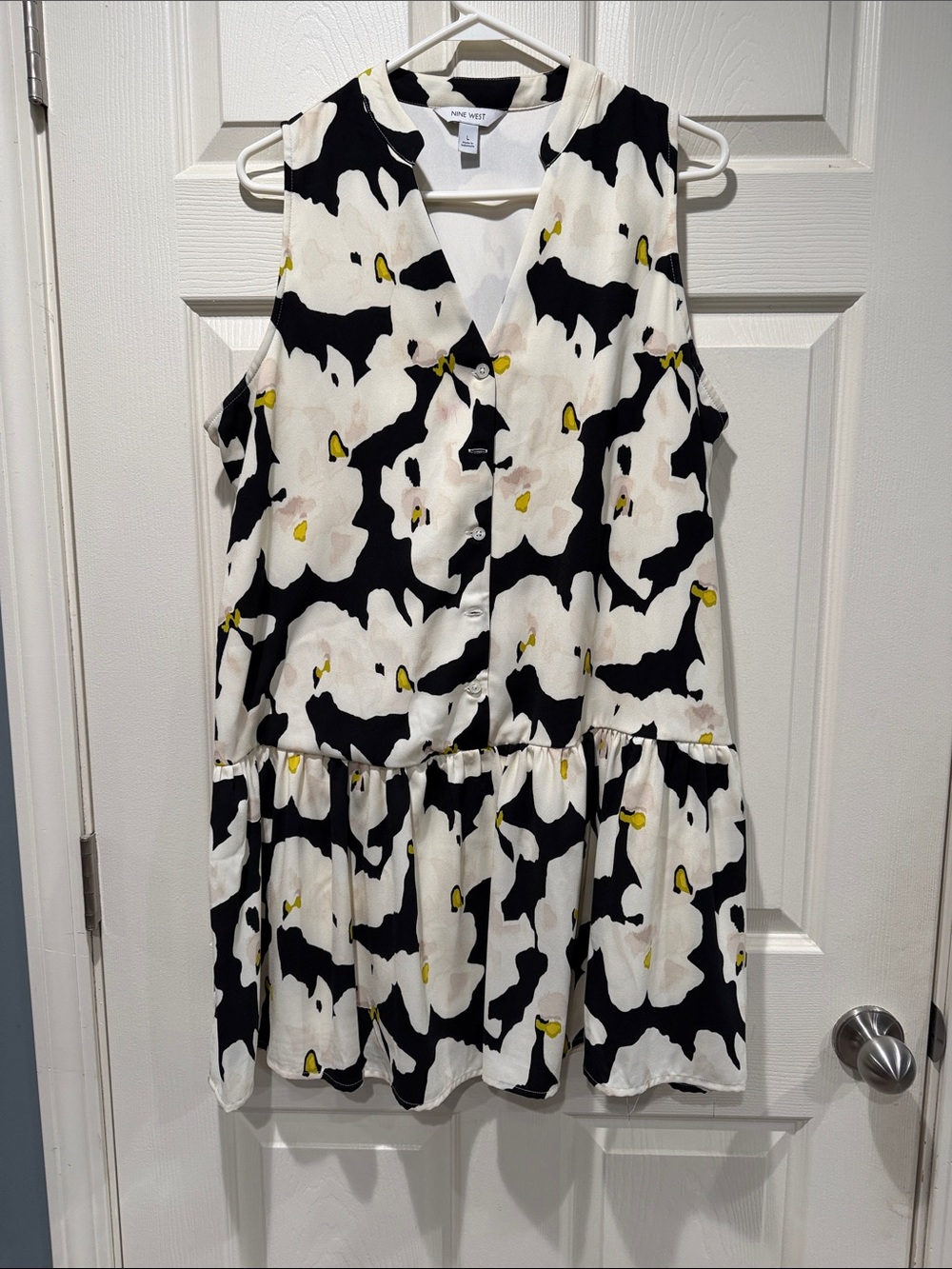 Nine West Black, White & Yellow Floral Tiered Women’s Dress